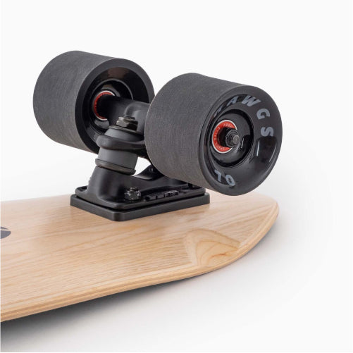 Landyachtz Dinghy Classic Fender Midnight Dip Complete 28.5"