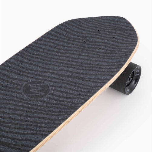 Landyachtz Dinghy Classic Fender Midnight Dip Complete 28.5"