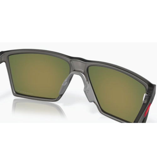 Oakley Futurity Sun Satin Grey Smoke with Prizm Ruby Polarized - inside lens
