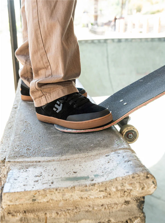 Etnies Marana Michelin Skate Shoe - Black/Dark Grey/Gum