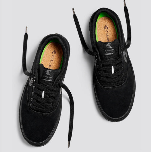 Cariuma Naioca Pro Skateboarding Shoe - All Black/Grey Logo