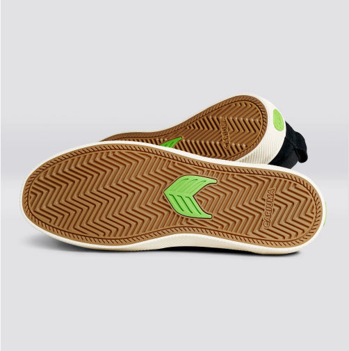 Cariuma Slip On Pro Skateboarding Shoe - Black/Ivory
