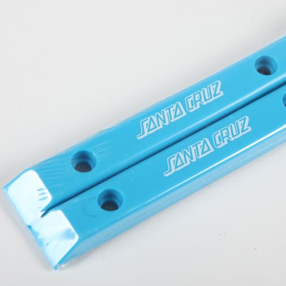 Santa Cruz Slimline Slider Skate Rails Cyan Blue