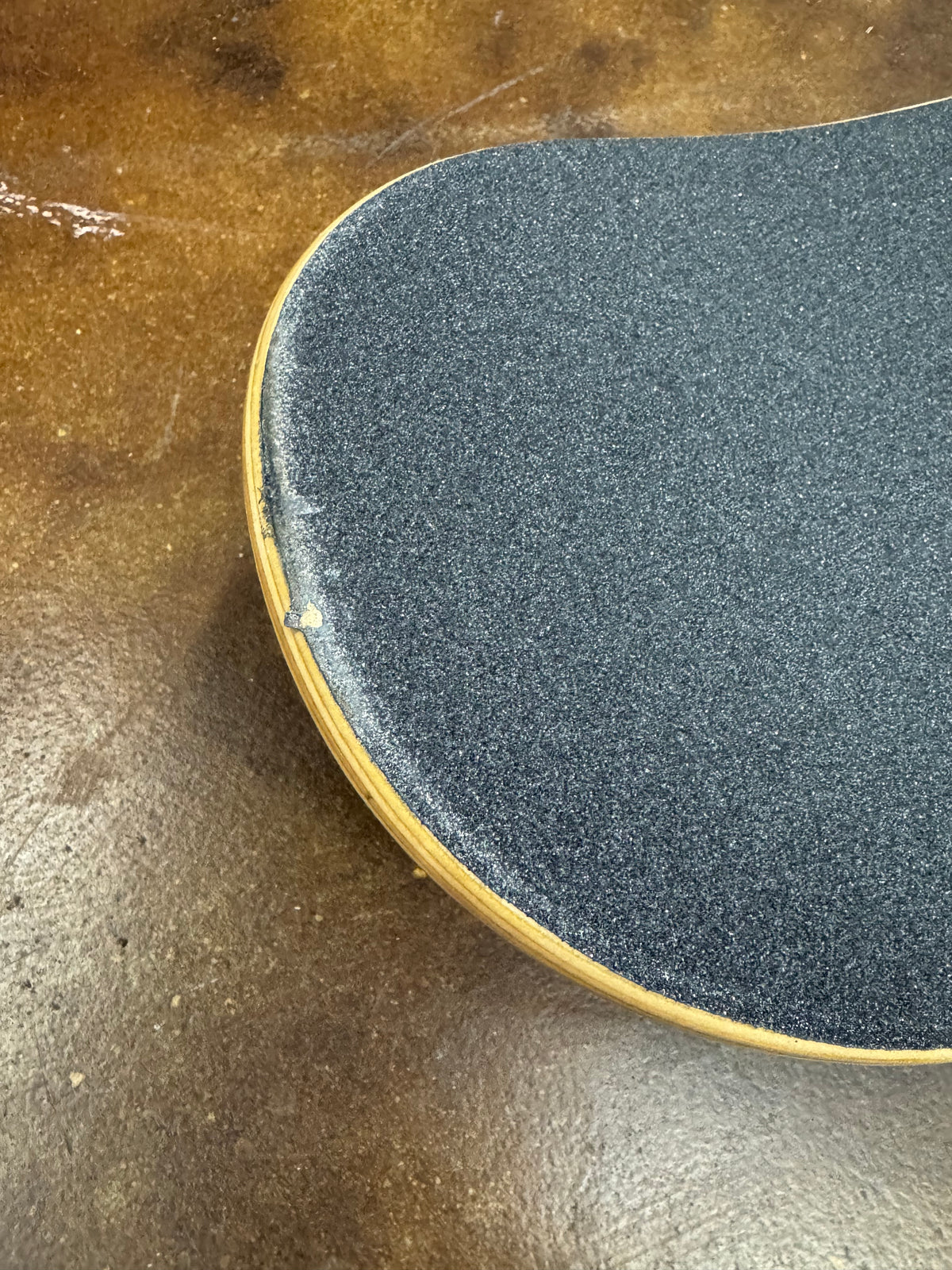 *BLEMISH* Real Bandana Complete Skateboard Navy 8.25"