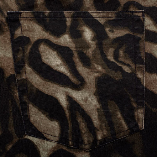 GX1000 Baggy Pant - Leopard Camo back pocket