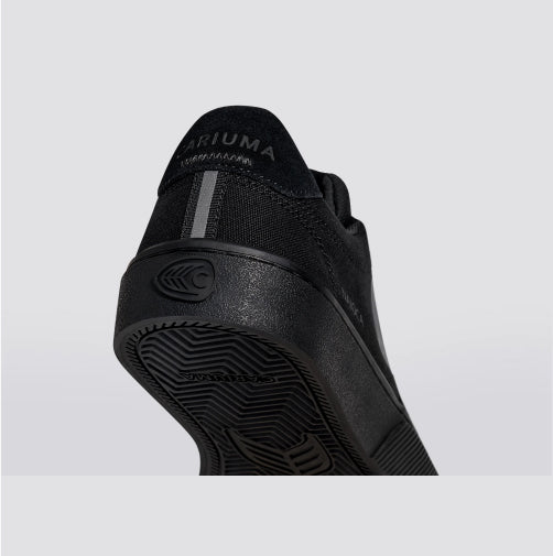 Cariuma Naioca Pro Skateboarding Shoe - All Black/Grey Logo
