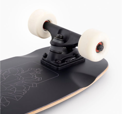 Landyachtz Dinghy Blunt Black Pinecone Complete 28.5" nose