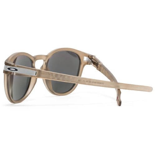 Oakley Latch