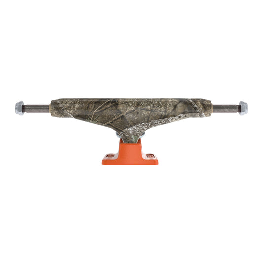 Independent X Realtree APX Stage 11 Standard Trucks (Set of 2) hanger