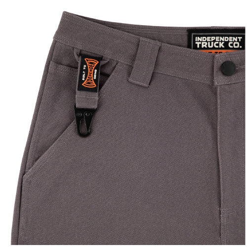 Independent Built to Grind Utility Shorts grey keychain