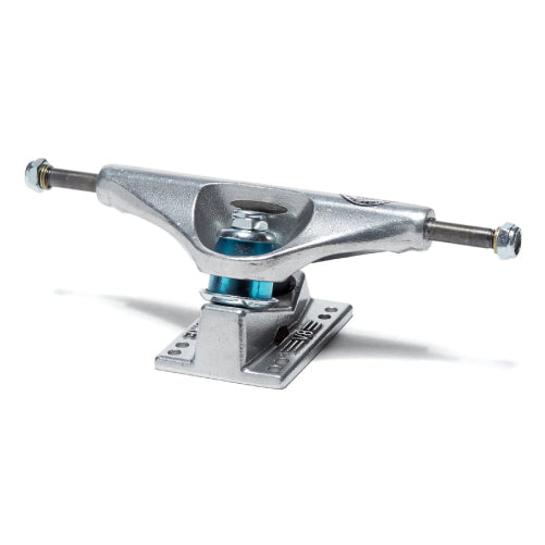 Venture V8 Polished Team Trucks (Set of 2) baseplate profile