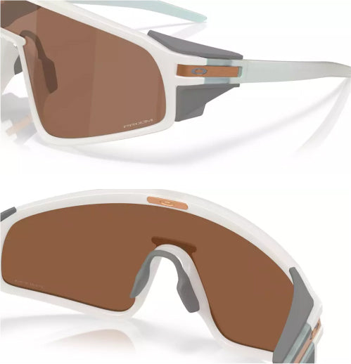 Oakley Latch Panel